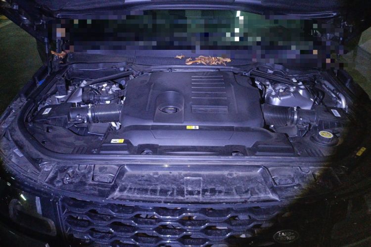 Used Land Rover Range Sport 2022 3.0 L6 YAO Black Edition Engine Bay