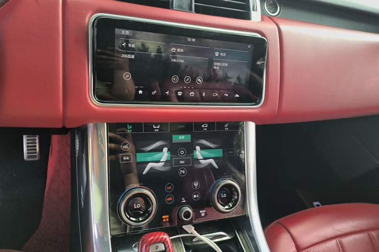 Used Land Rover Range Sport 2022 3.0 L6 YAO Black Edition Audio And AC Panel