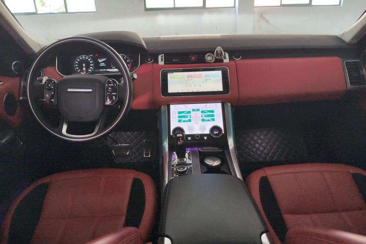 Used Land Rover Range Sport 2022 3.0 L6 YAO Black Edition Center Console
