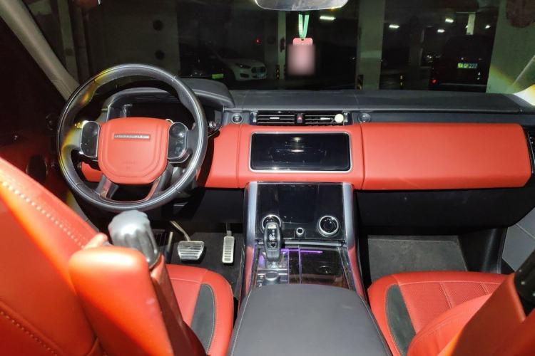 Used Land Rover Range Sport 2022 3.0 L6 YAO Black Edition Center Console
