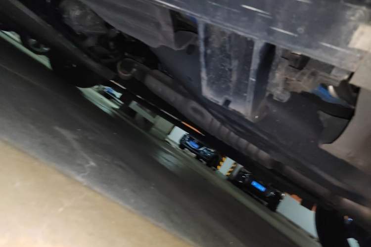 Used Land Rover Range Sport 2022 3.0 L6 HST Chassis Rear Left