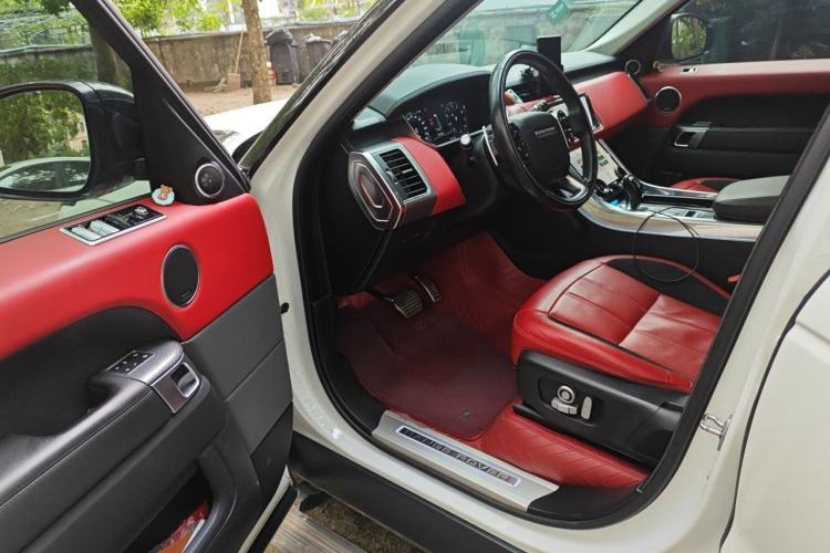 Used Land Rover Range Sport 2022 3.0 L6 YAO Black Edition Driver Seat
