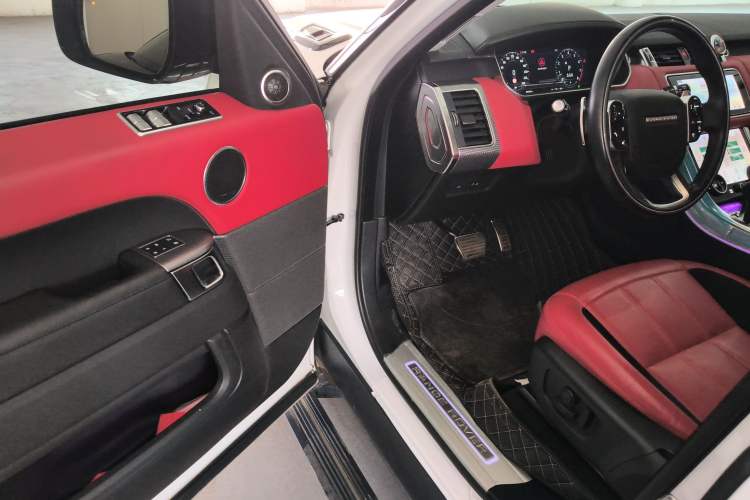 Used Land Rover Range Sport 2022 3.0 L6 YAO Black Edition Driver Seat