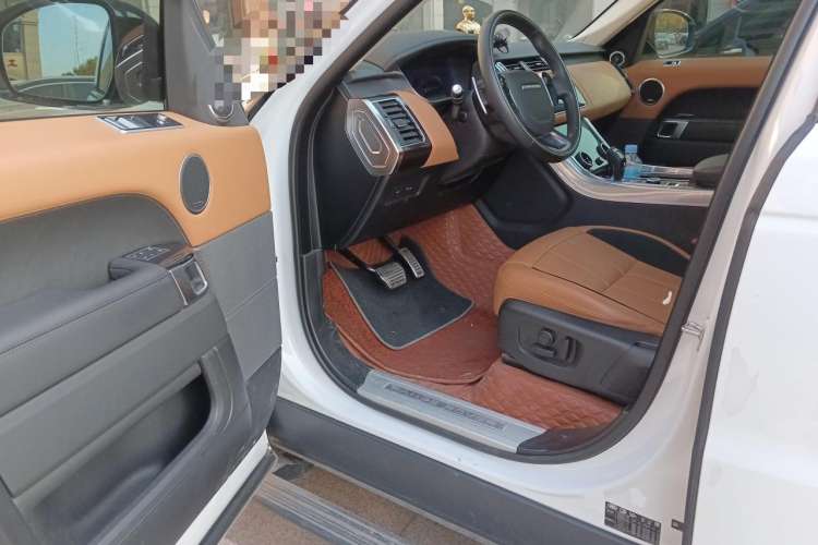 Used Land Rover Range Sport 2022 3.0 L6 YAO Black Edition Driver Seat