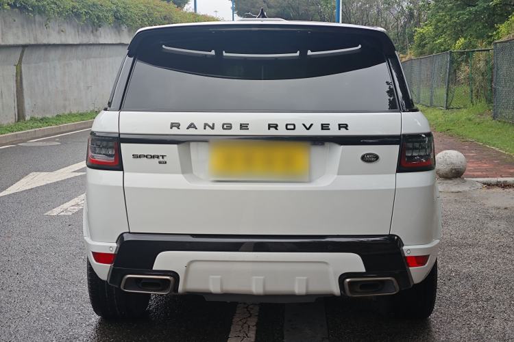 Used Land Rover Range Sport 2022 3.0 L6 YAO Black Edition Exterior 2