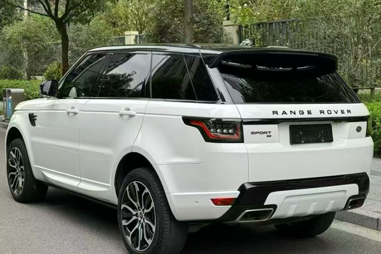 Used Land Rover Range Sport 2022 3.0 L6 YAO Black Edition Exterior 2