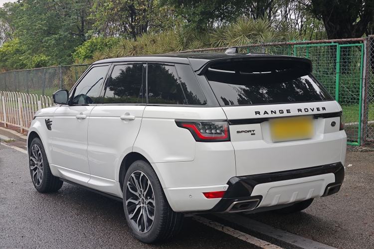 Used Land Rover Range Sport 2022 3.0 L6 YAO Black Edition Exterior 3