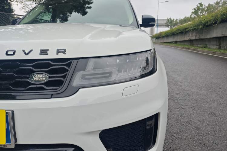 Used Land Rover Range Sport 2022 3.0 L6 YAO Black Edition Exterior 4