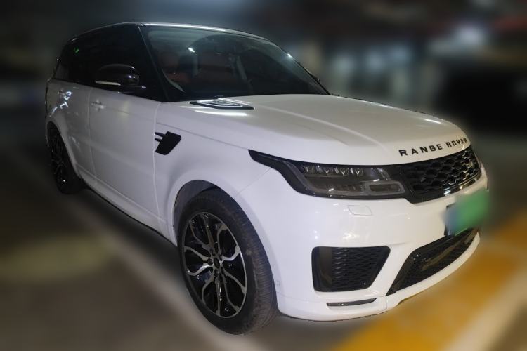 Used Land Rover Range Sport 2022 3.0 L6 YAO Black Edition Front Right 45 Deg