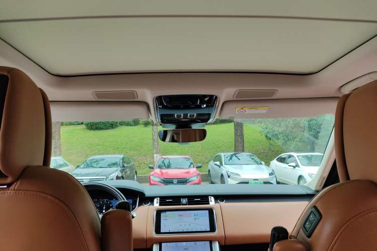 Used Land Rover Range Sport 2022 3.0 L6 YAO Black Edition Headliner
