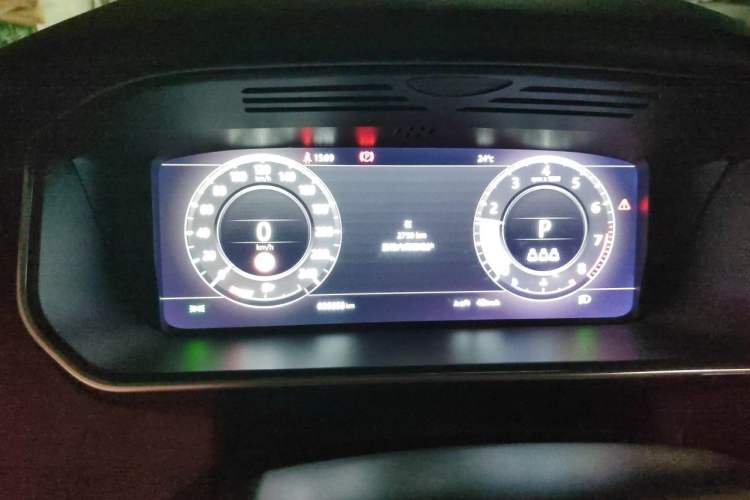 Used Land Rover Range Sport 2022 3.0 L6 HST Instrument Cluster