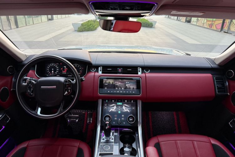 Used Land Rover Range Sport 2022 3.0 L6 YAO Black Edition Interior 1