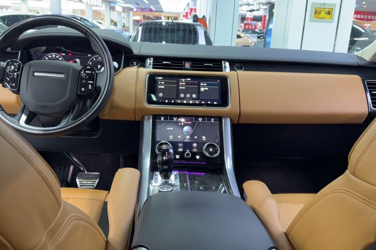 Used Land Rover Range Sport 2022 3.0 L6 YAO Black Edition Interior 3