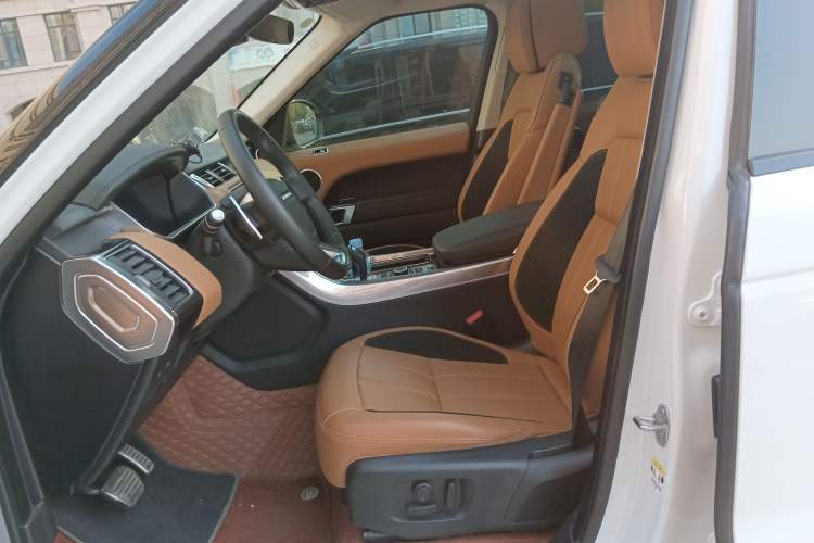 Used Land Rover Range Sport 2022 3.0 L6 YAO Black Edition Left Front Seat