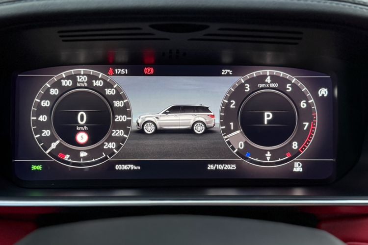 Used Land Rover Range Sport 2022 3.0 L6 YAO Black Edition Odometer Close Up