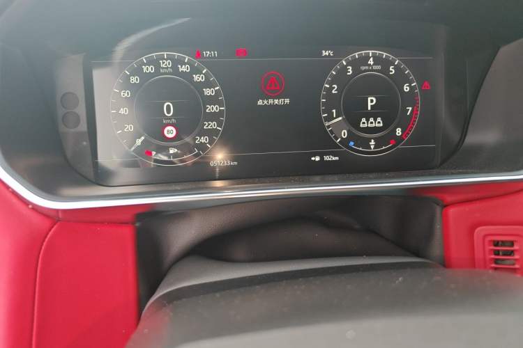 Used Land Rover Range Sport 2022 3.0 L6 YAO Black Edition Odometer Close Up