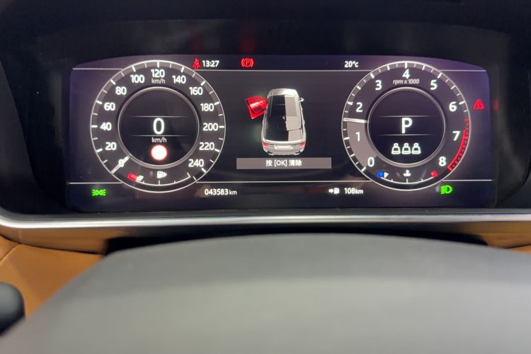 Used Land Rover Range Sport 2022 3.0 L6 YAO Black Edition Odometer Close Up