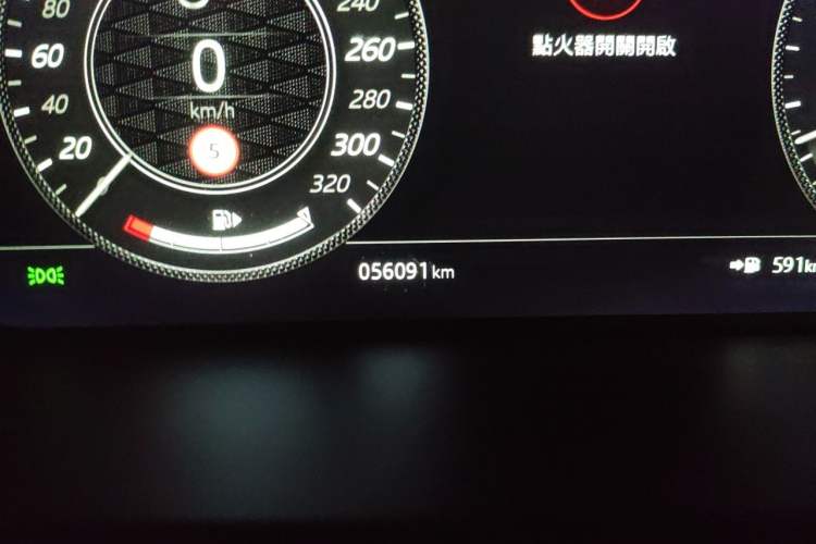 Used Land Rover Range Sport 2022 3.0 L6 YAO Black Edition Odometer Close Up