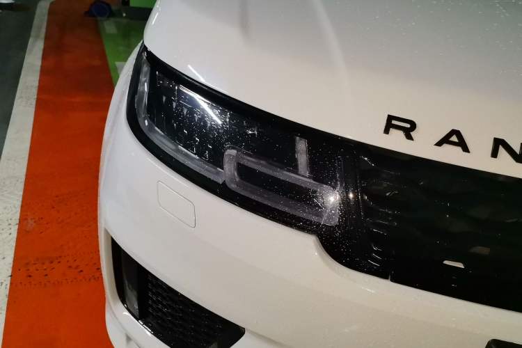 Used Land Rover Range Sport 2022 3.0 L6 YAO Black Edition Right Front Headlight