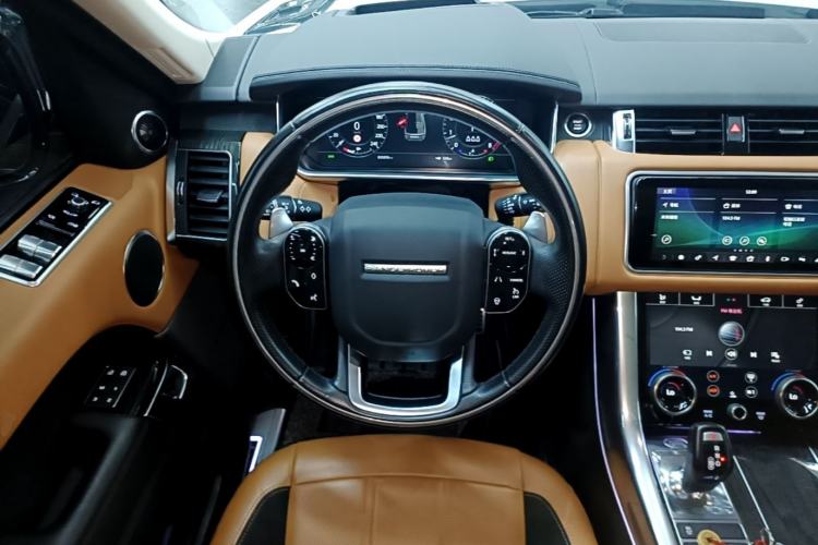 Used Land Rover Range Sport 2022 3.0 L6 YAO Black Edition Steering Wheel