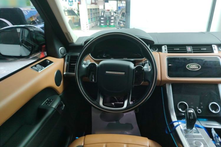 Used Land Rover Range Sport 2022 3.0 L6 YAO Black Edition Steering Wheel