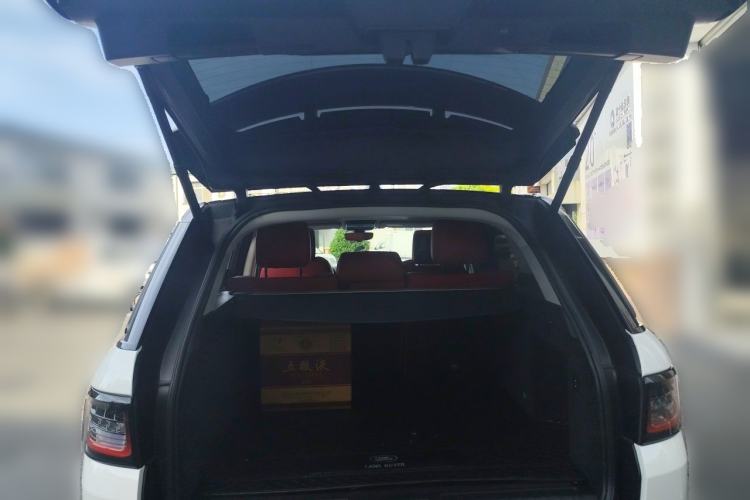 Used Land Rover Range Sport 2022 3.0 L6 YAO Black Edition Trunk