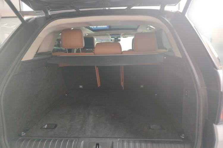 Used Land Rover Range Sport 2022 3.0 L6 YAO Black Edition Trunk