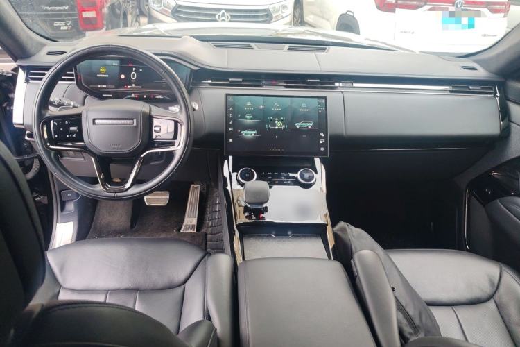 Used Land Rover Range Sport 2023 400PS Dynamic HSE Center Console