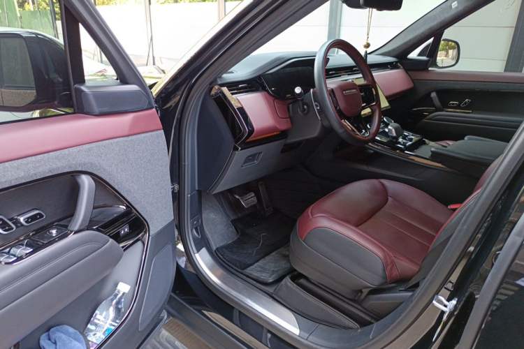 Used Land Rover Range Sport 2023 400PS Dynamic HSE Driver Seat