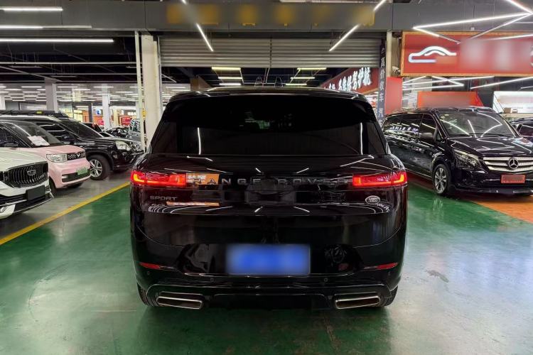 Used Land Rover Range Sport 2023 400PS Dynamic SE Exterior 4