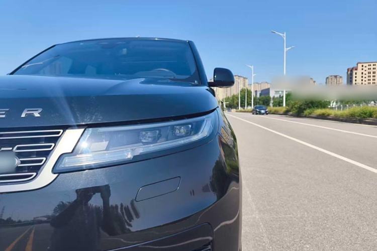Used Land Rover Range Sport 2023 360 PS S Exterior 6