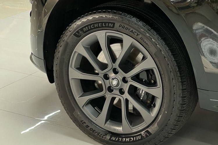 Used Land Rover Range Sport 2023 400PS Dynamic SE Exterior 7