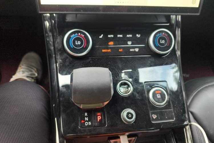 Used Land Rover Range Sport 2023 360 PS S Gear Lever
