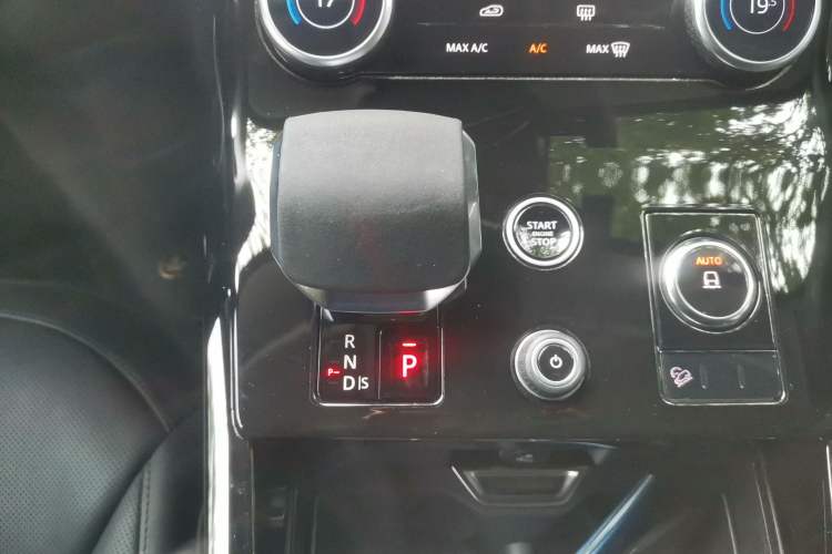 Used Land Rover Range Sport 2023 Edition 400PS First Release Gear Lever