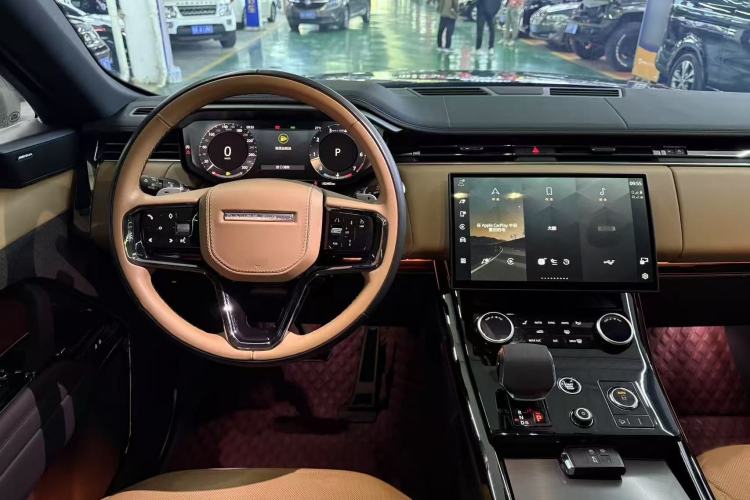 Used Land Rover Range Sport 2023 400PS Dynamic SE Interior 2