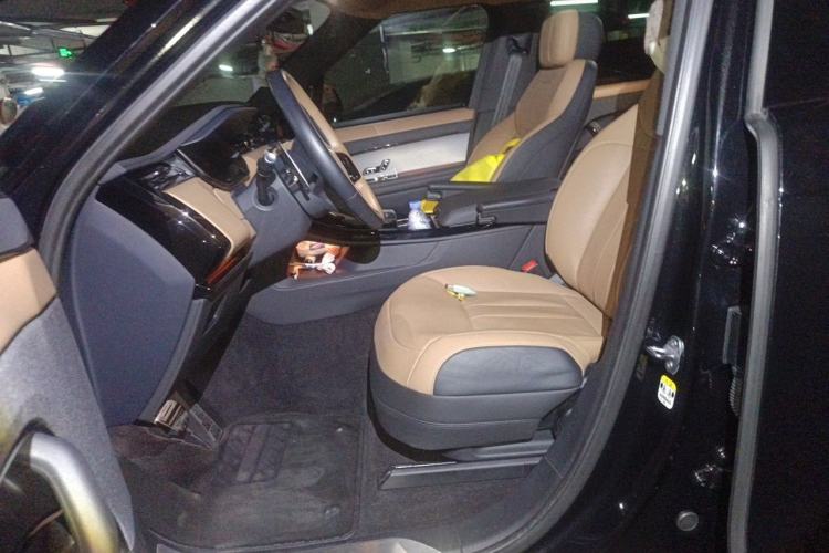 Used Land Rover Range Sport 2023 400PS Dynamic SE Left Front Seat