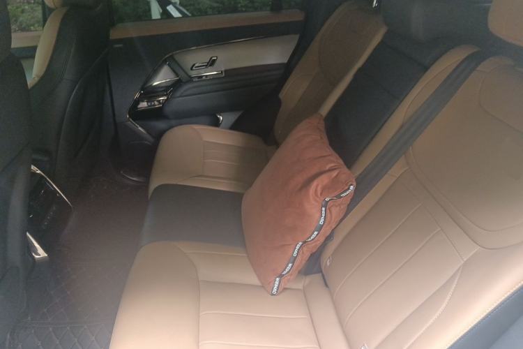 Used Land Rover Range Sport 2023 400PS Dynamic SE Left Rear Seat