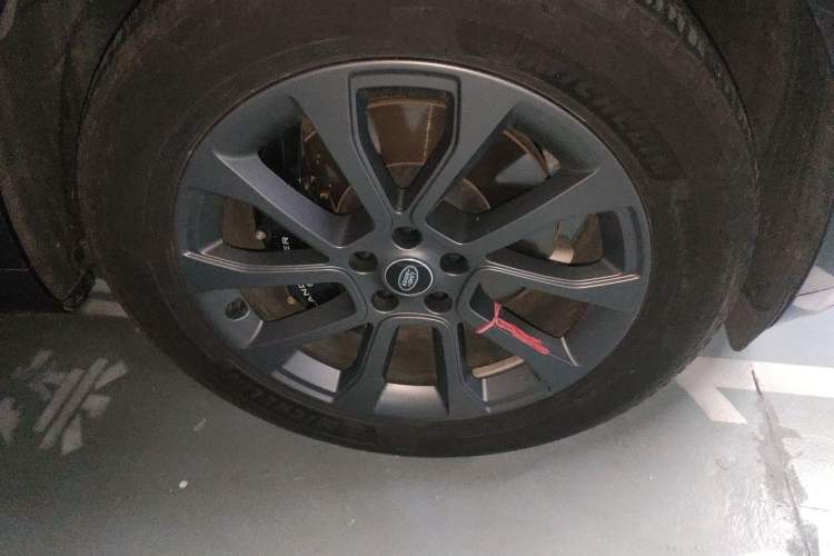 Used Land Rover Range Sport 2023 400PS Dynamic SE Right Front Wheel Hub