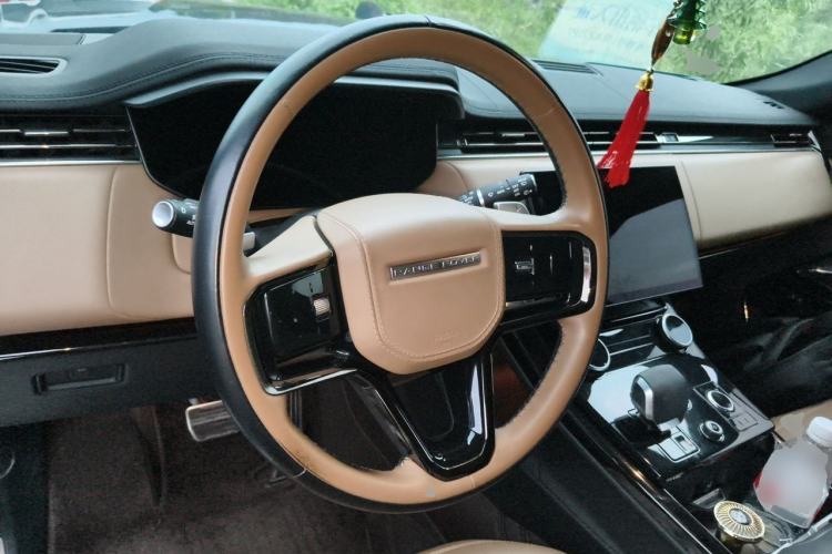 Used Land Rover Range Sport 2023 400PS Dynamic SE Steering Wheel