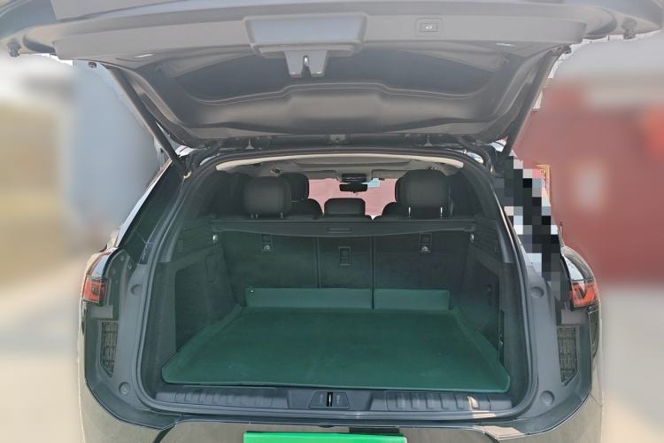 Used Land Rover Range Sport 2023 400PS Dynamic SE Trunk