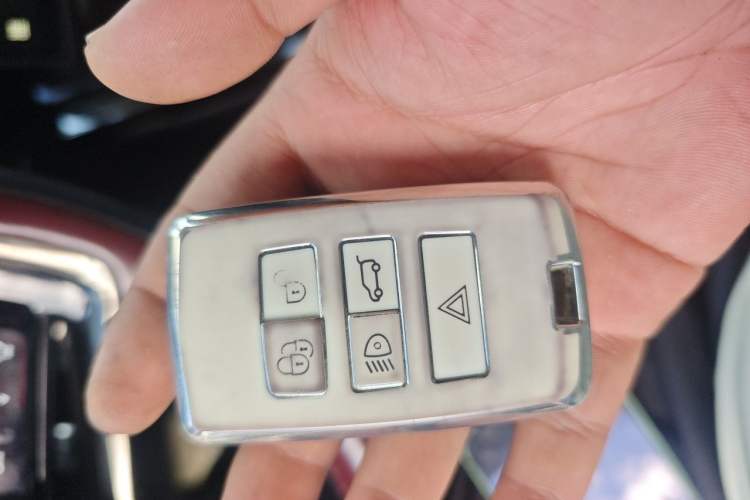 Used Land Rover Range Sport 2023 400PS Dynamic SE Vehicle Key
