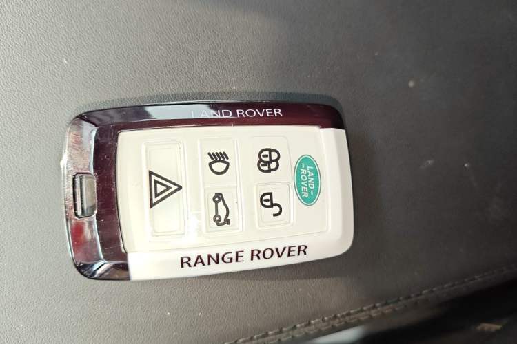 Used Land Rover Range Sport 2023 400PS Dynamic SE Vehicle Key
