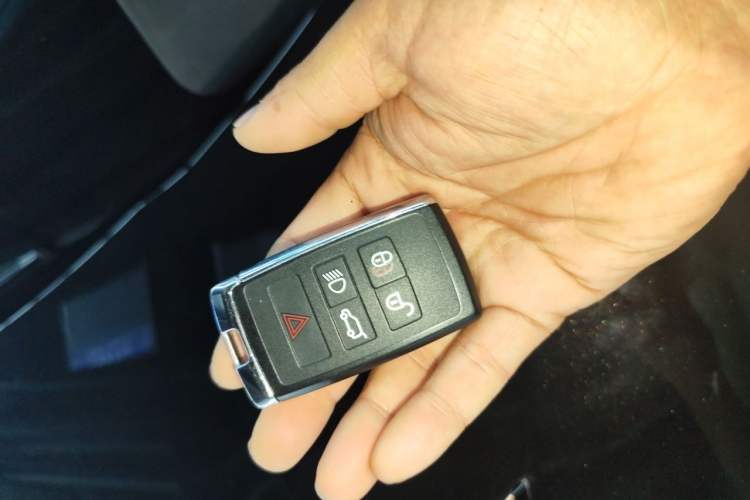 Used Land Rover Range Sport 2023 400PS Dynamic SE Vehicle Key