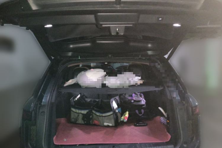 Used Land Rover Range Sport 2023 400PS Dynamic SE Trunk