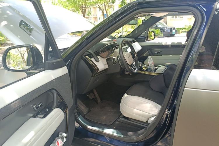 Used Land Rover Range Sport 2023 360 PS S Driver Seat