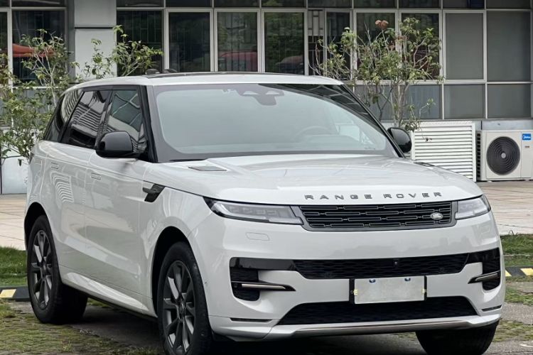 Used Land Rover Range Sport 2023 400PS Dynamic SE Exterior 2