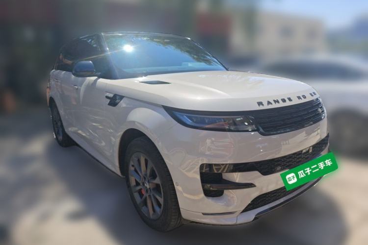 Used Land Rover Range Sport 2023 400PS Dynamic SE Front Right 45 Deg