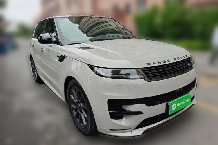 Used Land Rover Range Sport 2023 400PS Dynamic SE Front Right 45 Deg