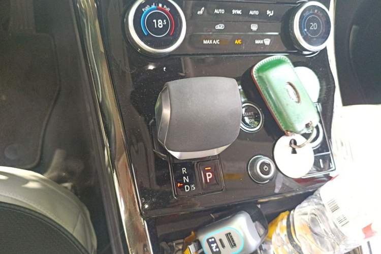 Used Land Rover Range Sport 2023 360 PS S Gear Lever