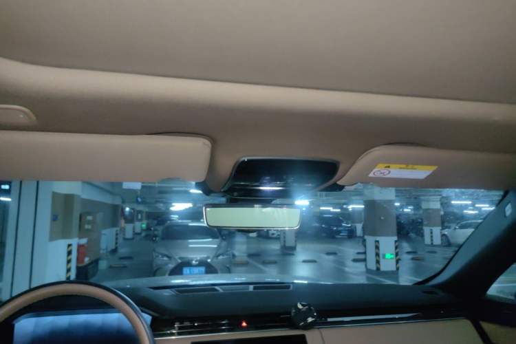 Used Land Rover Range Sport 2023 400PS Dynamic SE Headliner